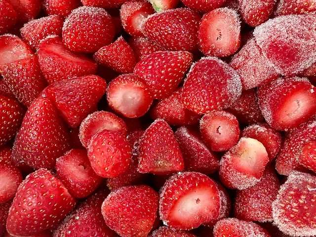 Frozen Strawberry Image 3